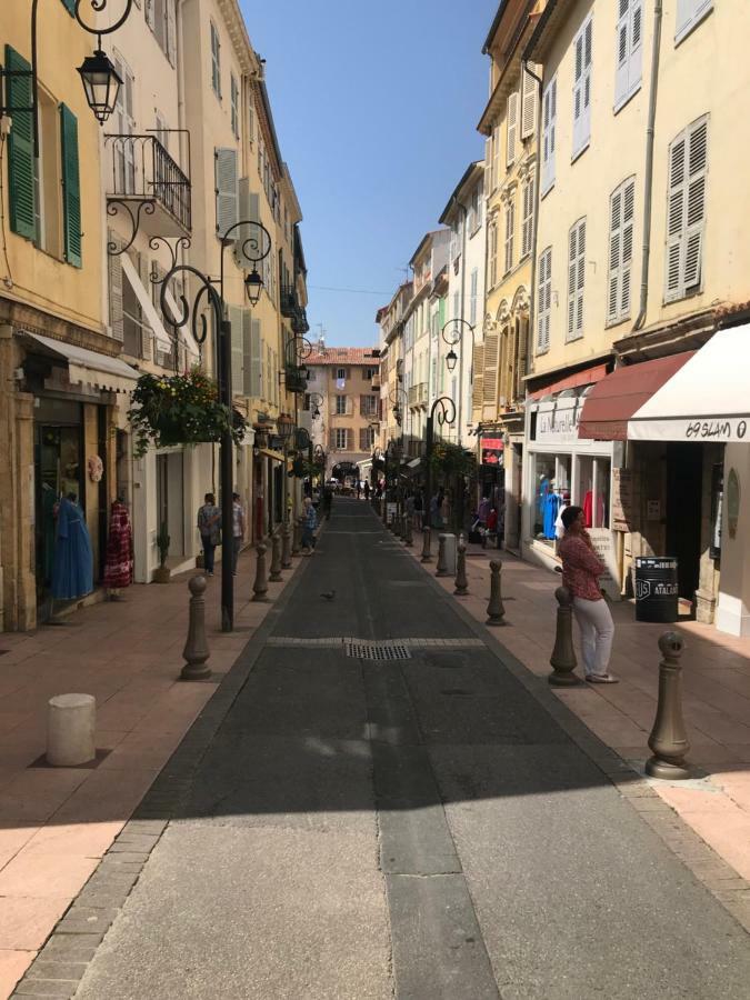 Sleep In Antibes City Center Lejlighed Eksteriør billede